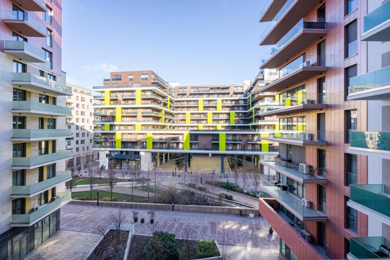Grand Corvin Studio With Balcony Budapeste Exterior foto